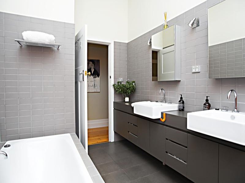 plombLevis-portfolio-bathroom